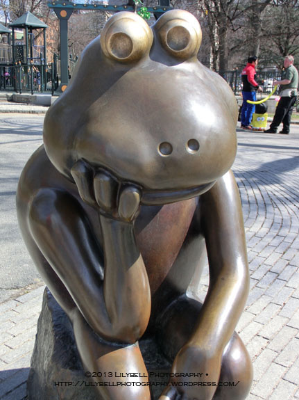 frog_boston_common_w